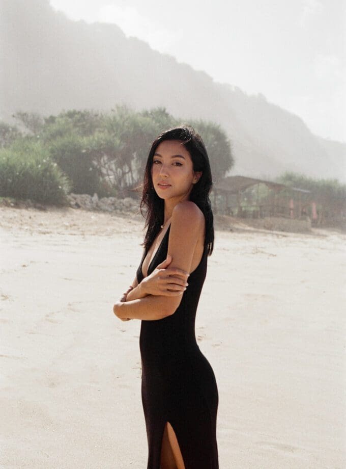 Luna Knit Dress – Timeless Elegance in Black